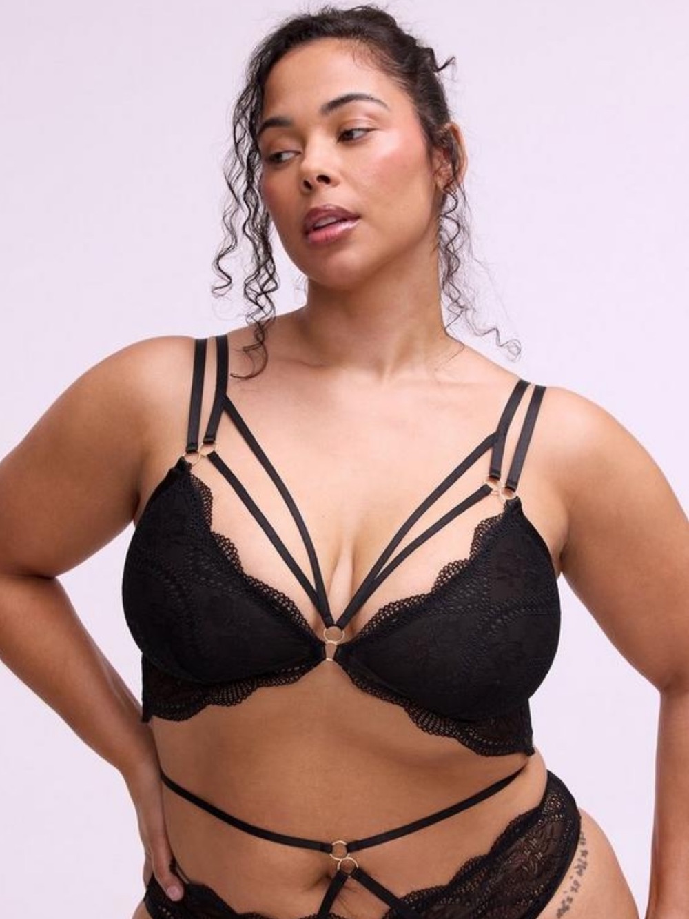 Torrid Black Strappy Wireless Lace Bralette NWT Size 1